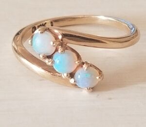 10K Gold Triple Opal Ring